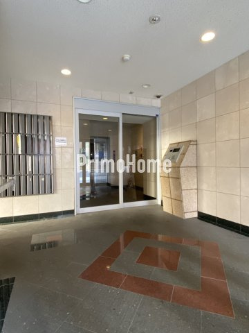 パークウェル神田イーストのロビー