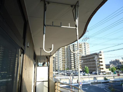 【その他】 | スプリングガーデン | 物干し竿掛け