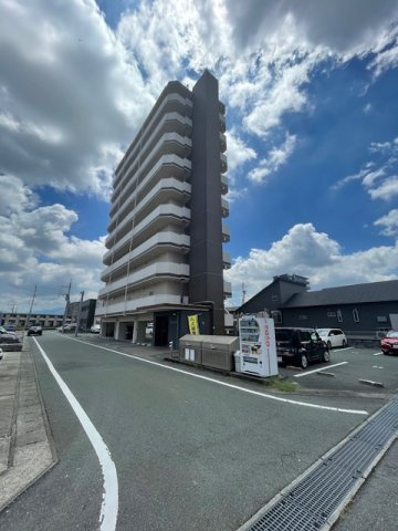 菊池郡菊陽町大字原水の賃貸マンションの外観|きれいな外観です