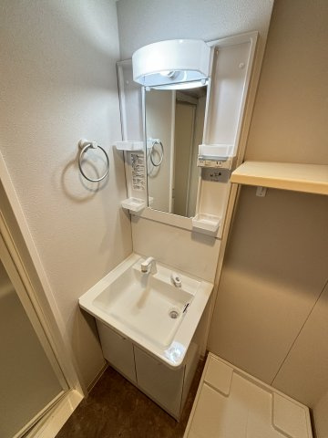 【独立洗面台】