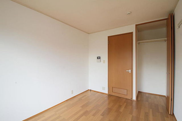 ローゼンハイムの居間・リビング|別部屋参考写真