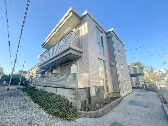 サンシャイン日吉Ⅰのエントランス|耐震耐火構造の旭化成ヘーベルメゾン