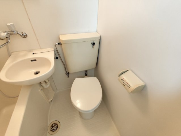 ハイム本一色のトイレ