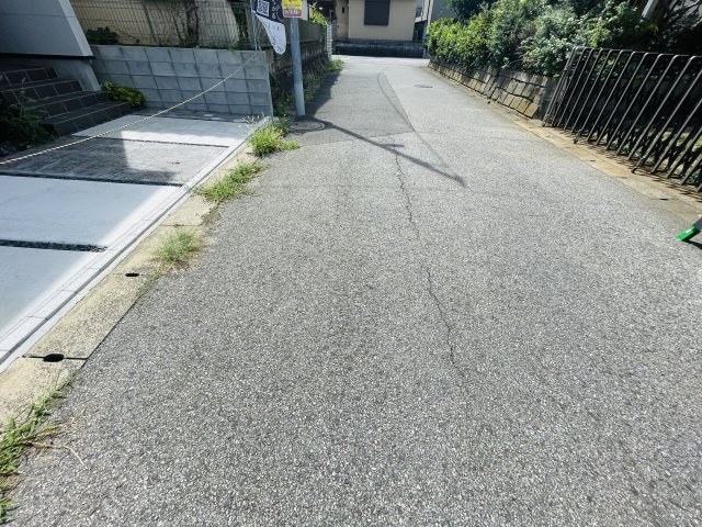 船橋市松が丘4丁目5期の前面道路含む現地写真