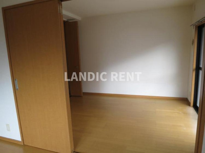 【洋室】 | マ・テール城南