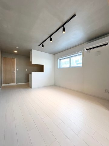 新宿WEST PLACEの居間・リビング|新宿WEST PLACE