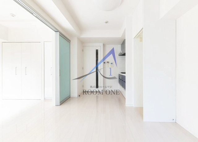 ダイナシティ高田馬場の居間・リビング|洋室のお部屋です。