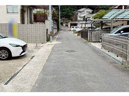 安芸区矢野西3丁目の前面道路含む現地写真