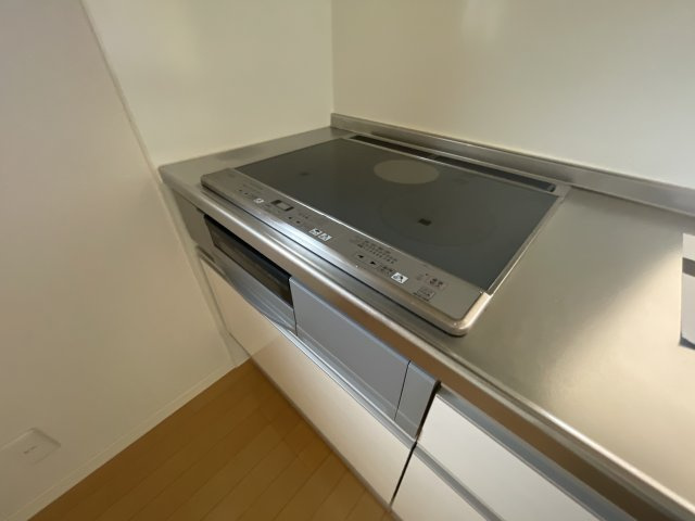 ベルクール加東A棟のキッチン