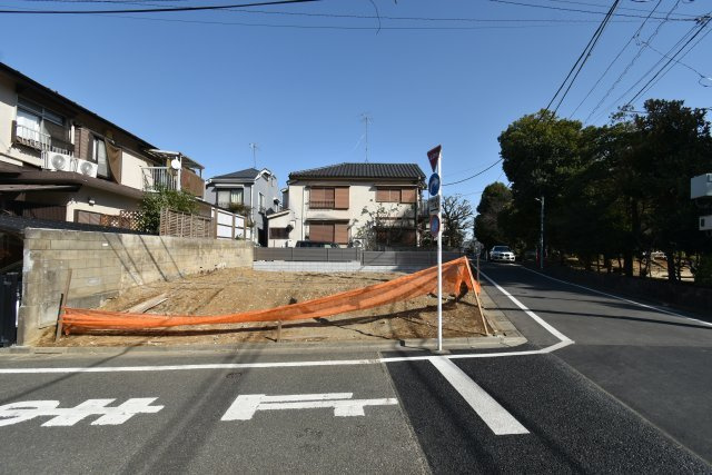 清水3丁目・売地の前面道路含む現地写真