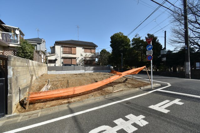 清水3丁目・売地の前面道路含む現地写真