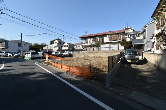 清水3丁目・売地の前面道路含む現地写真