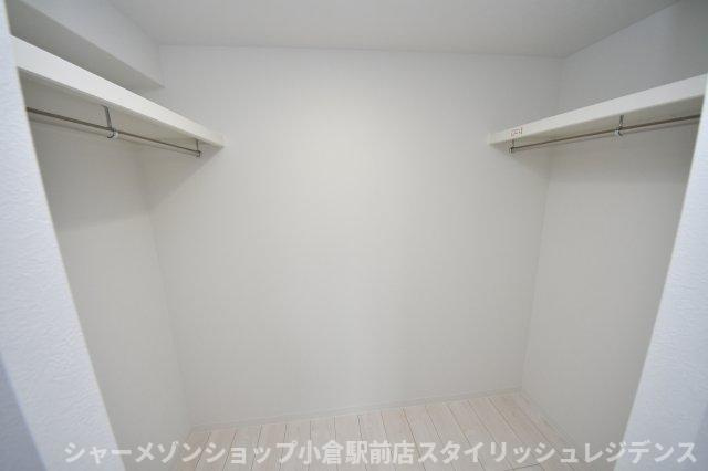 フローリィ279の収納