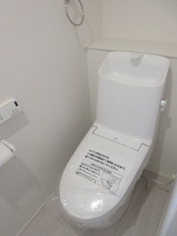 【仲介手数料無料】新築戸建　嵐山町志賀1-43（全1棟）のトイレ