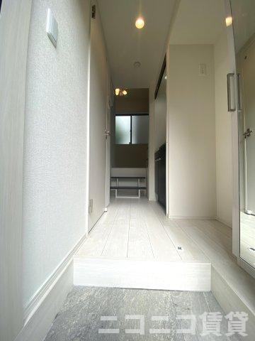 【玄関】 | 別号室イメージの為、現状を優先致します。