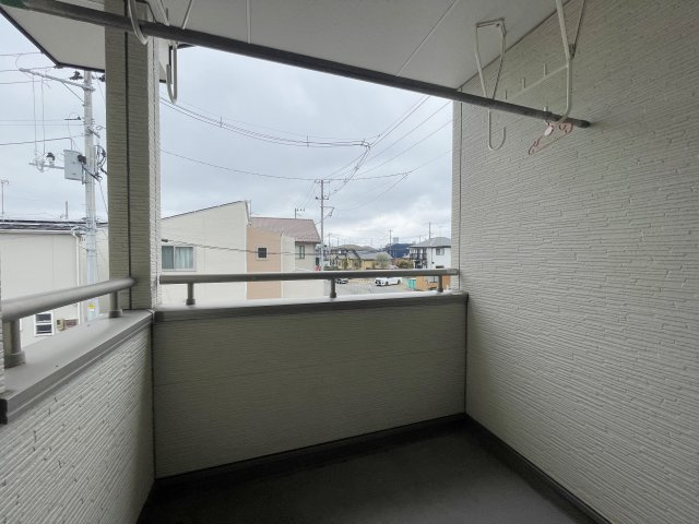 中古戸建・中古住宅　郡山市富久山町福原陣場　行健小・行健中のバルコニー|インナーバルコニーなので急な天候不良でも安心です！