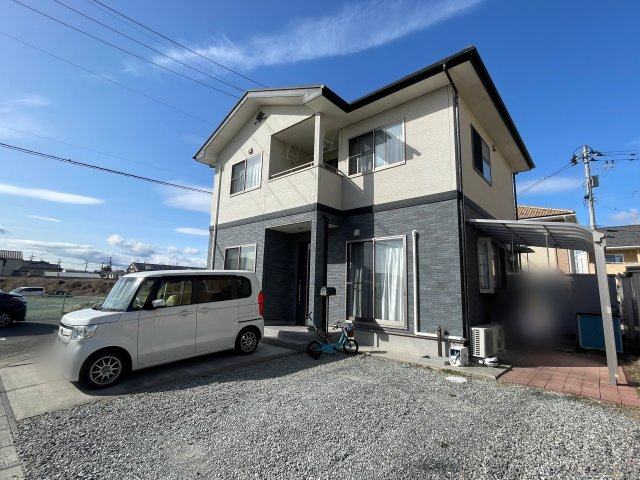 中古戸建・中古住宅　郡山市富久山町福原陣場　行健小・行健中の駐車場