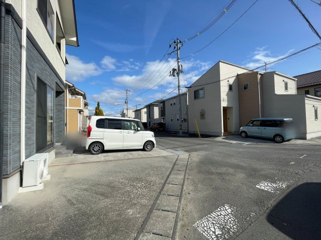 中古戸建・中古住宅　郡山市富久山町福原陣場　行健小・行健中の前面道路含む現地写真