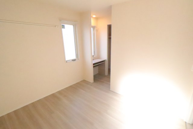 ライラック湘南Ⅱの洋室