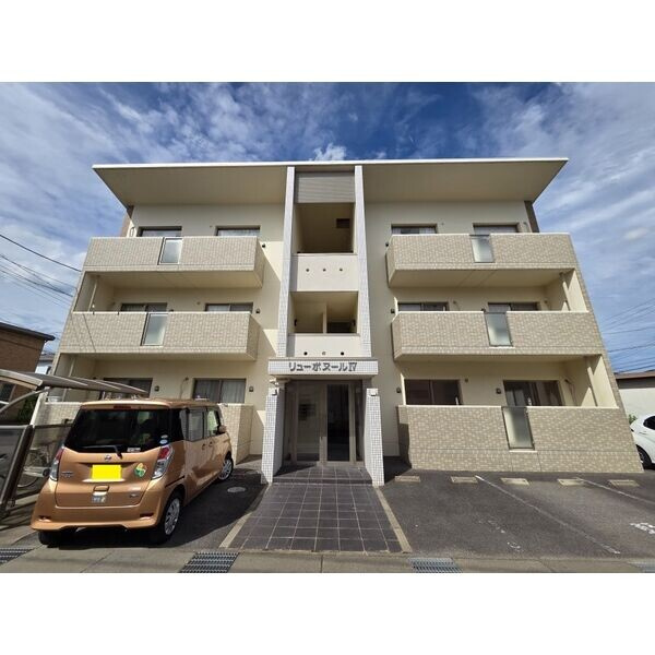 リューボヌールⅣ