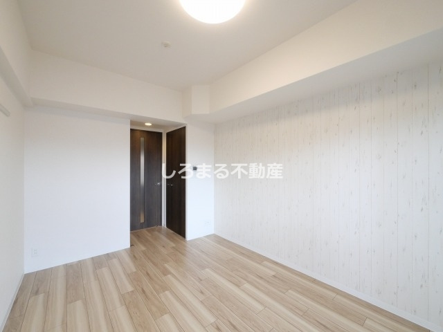 プレサンス玉造ザライブの居間・リビング