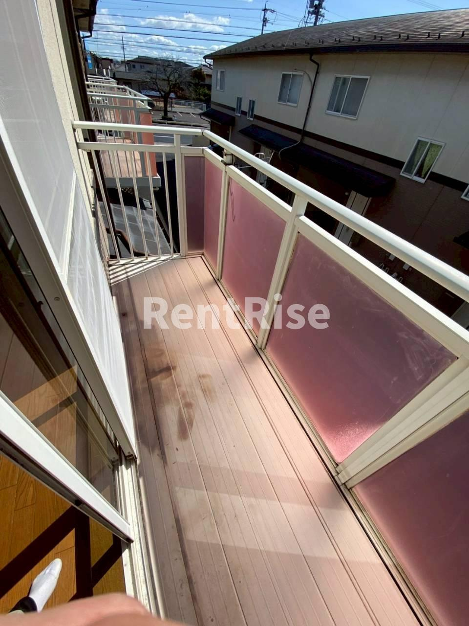 コニファー東栄のバルコニー