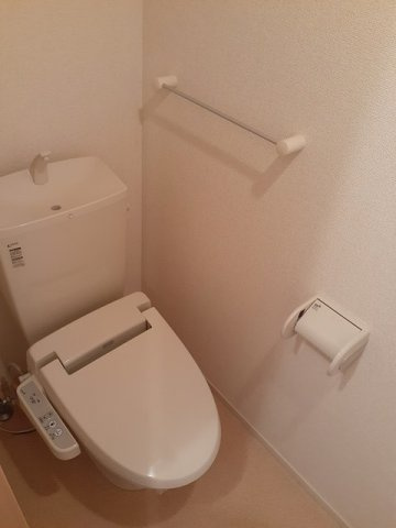 グラン・ソレイユのトイレ|落ち着いたトイレです