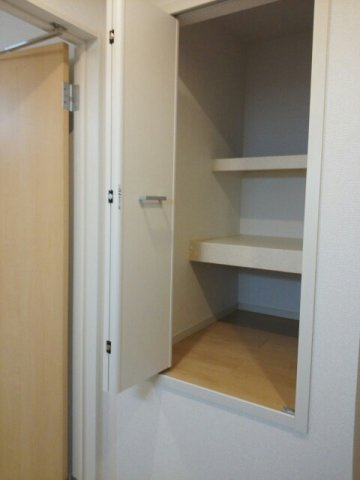 サザンクロスの収納|ちょっとした収納スペースも充実しています