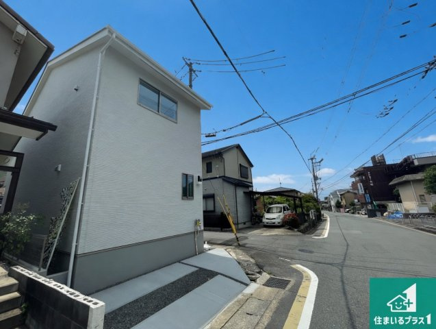 ★5(土)6(日)現地見学可能！★京都市山科区大宅五反畑町　限定1邸の外観|安心の10年保証！外観を美しく保ち、雨水で汚れを落とします！気になることがありましたら、お気軽にお問い合わせください！