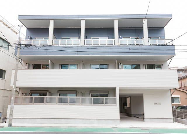 ＬＡＵＲＥＬ坂下の外観