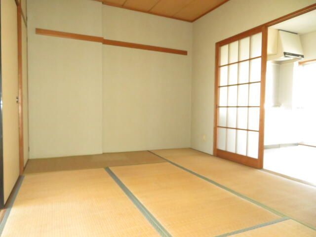 イリサワパルネの寝室