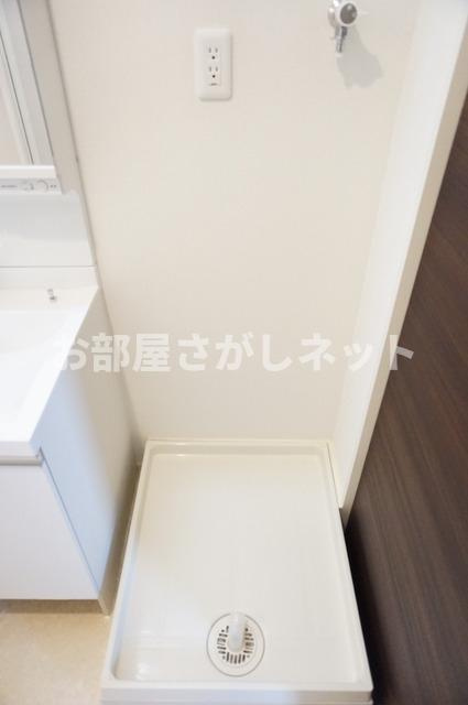 新宿区戸山１丁目のマンションの居間・リビング