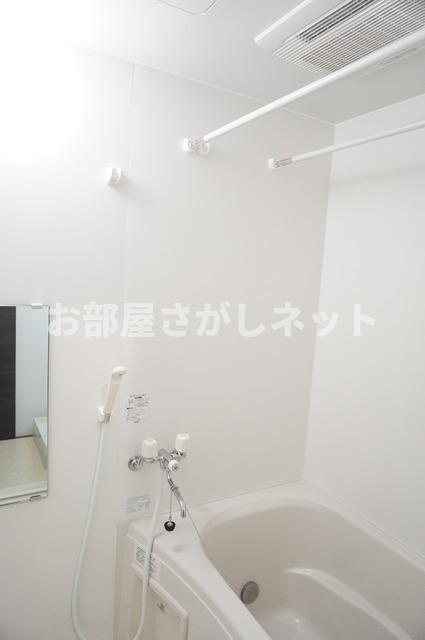 新宿区戸山１丁目のマンションの浴室