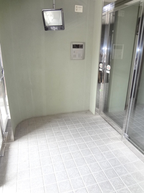 グリーン花水木【キャッシュバック対象物件】のエントランス|建物の内部です