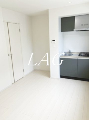 【居間・リビング】 | イクシオ中村 | 洋室のお部屋です。