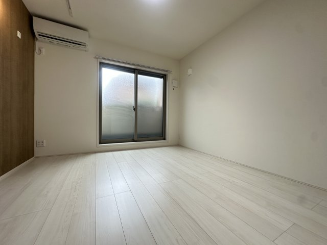 フジパレス住吉遠里小野Ⅱ番館の洋室