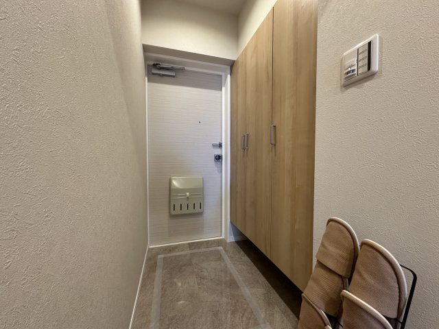 シーサイドシャトー塩屋の玄関
