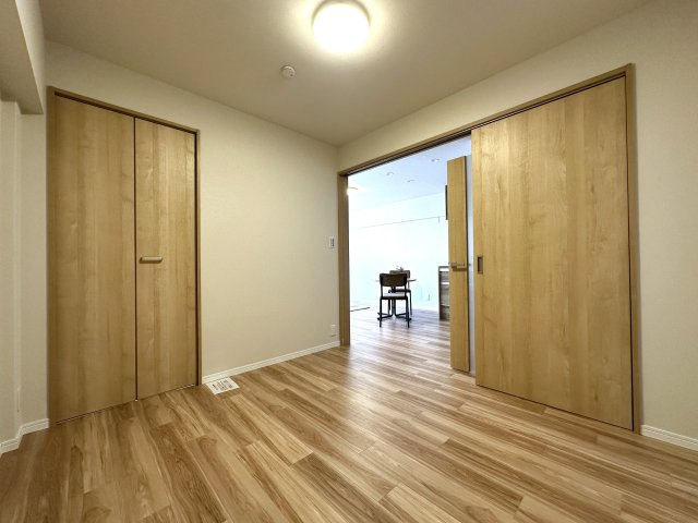 シーサイドシャトー塩屋の洋室