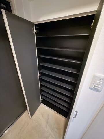 スプランディッド淀屋橋DUEの収納
