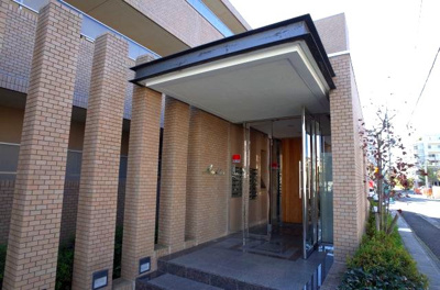 【エントランス】 | メトロポリタン