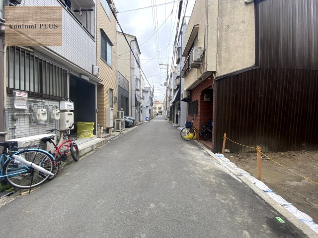 大阪市東成区中道2丁目の前面道路含む現地写真