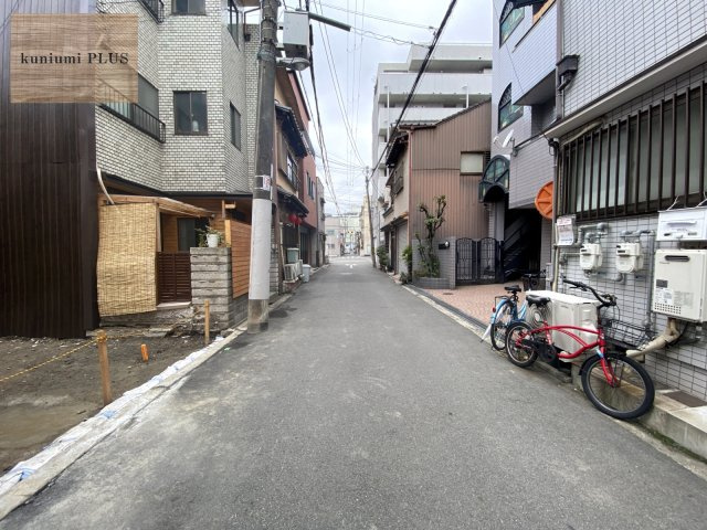 大阪市東成区中道2丁目の前面道路含む現地写真