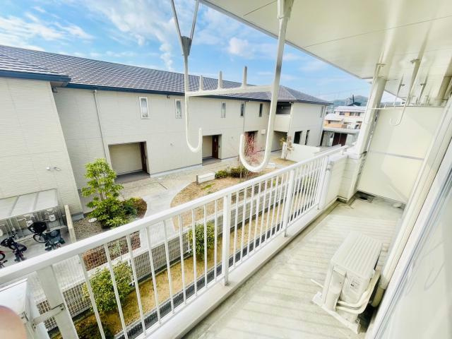 アネックスイーストのバルコニー