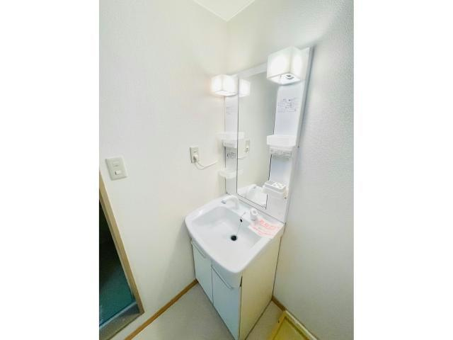 アネックスイーストの独立洗面台
