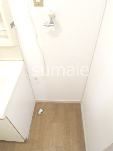 マノワールアズマの内装|室内洗濯機置場です。