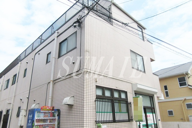 マノワールアズマの外観|外観別角度です。