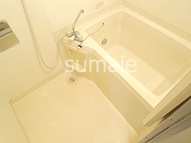 マノワールアズマの浴室|バスルームです。