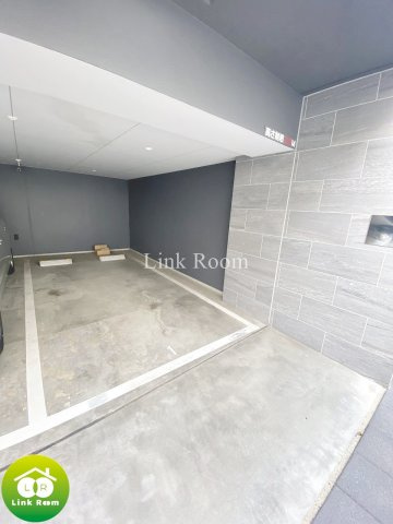 アジュールテラス門前仲町の駐車場