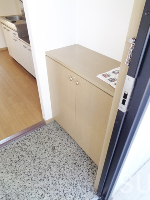 ツヴァイモーストの収納|シューズＢＯＸ完備！