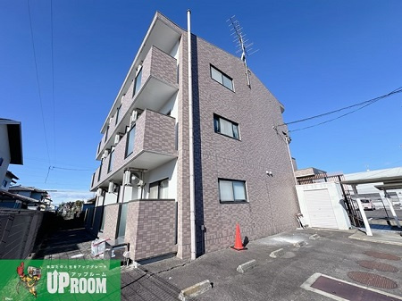 レナジア名古屋芸大前の外観